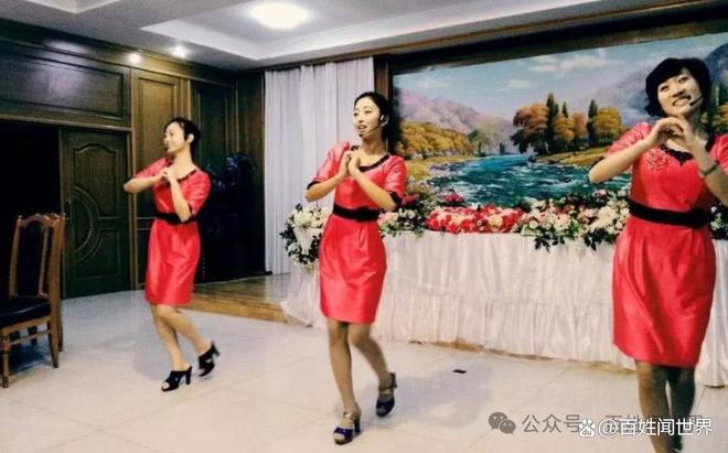 分配的颜值岗位最后一个让韩国眼红冰球突破揭秘朝鲜美女职业！国家(图4)