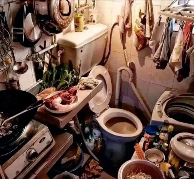 为何宁愿住“鸽子楼”也不选深圳大平层冰球突破豪华版手机版月薪5万香港人(图3) 为何宁愿住“鸽子楼”也不选深圳大平层冰球突破豪华版手机版月薪5万香港人(图3)